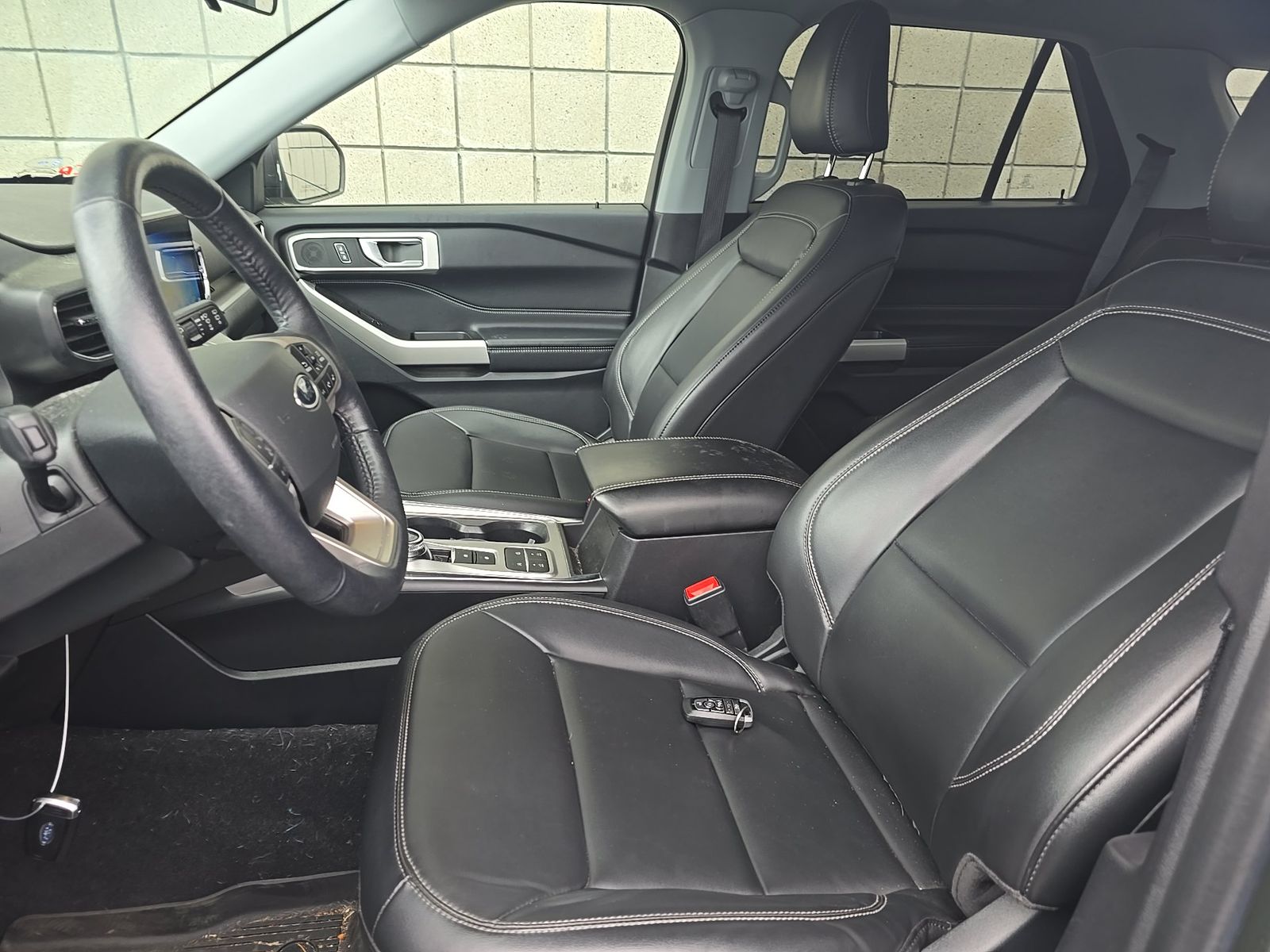 FORD EXPLORER - 8