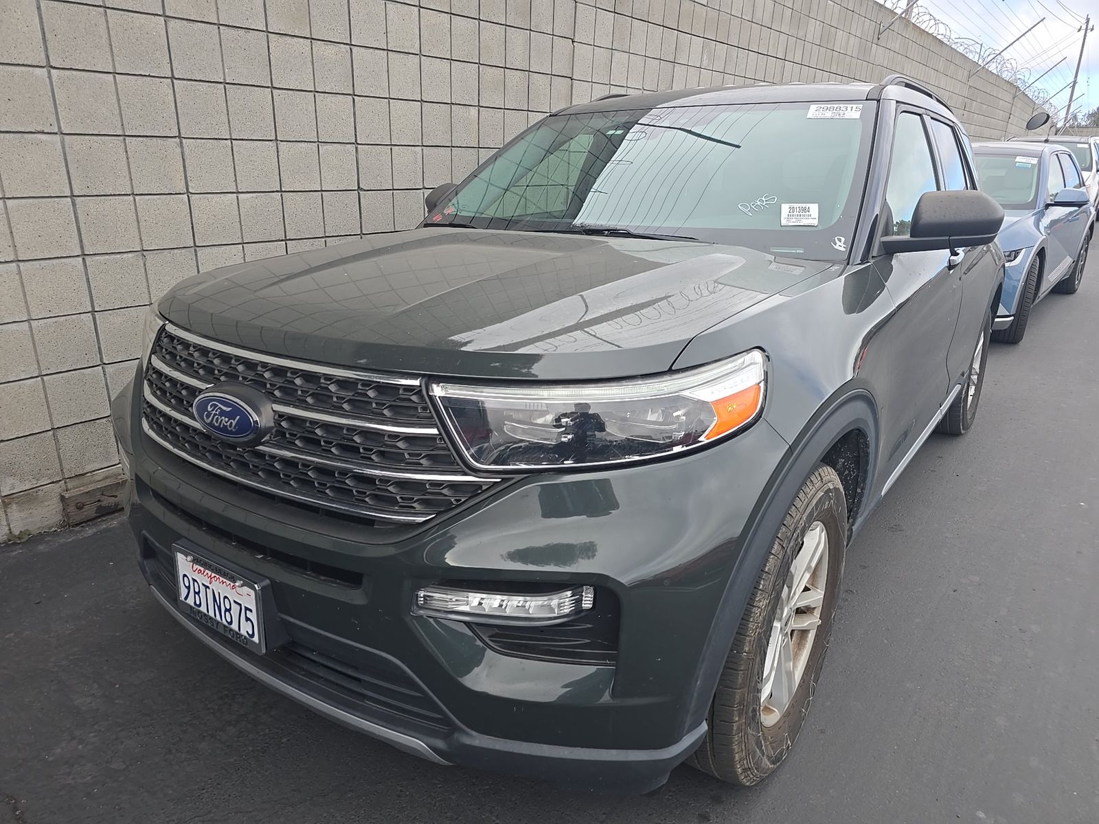 FORD EXPLORER - 1