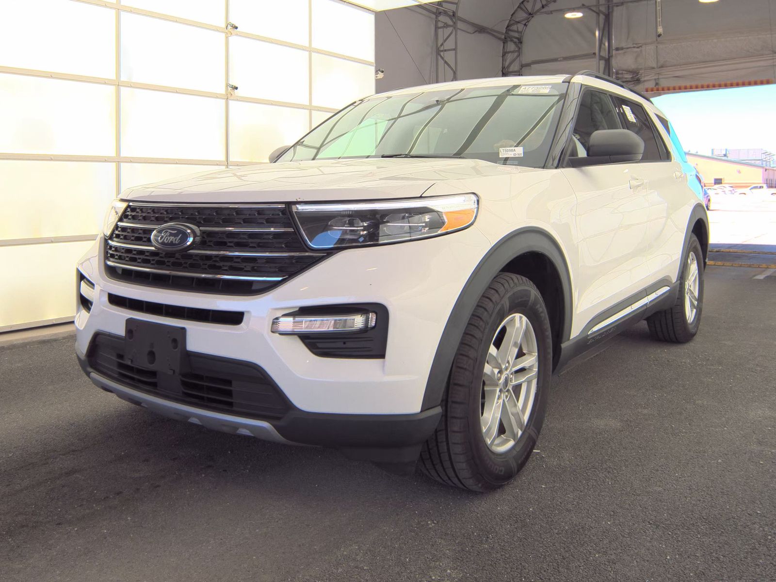 FORD EXPLORER - 1
