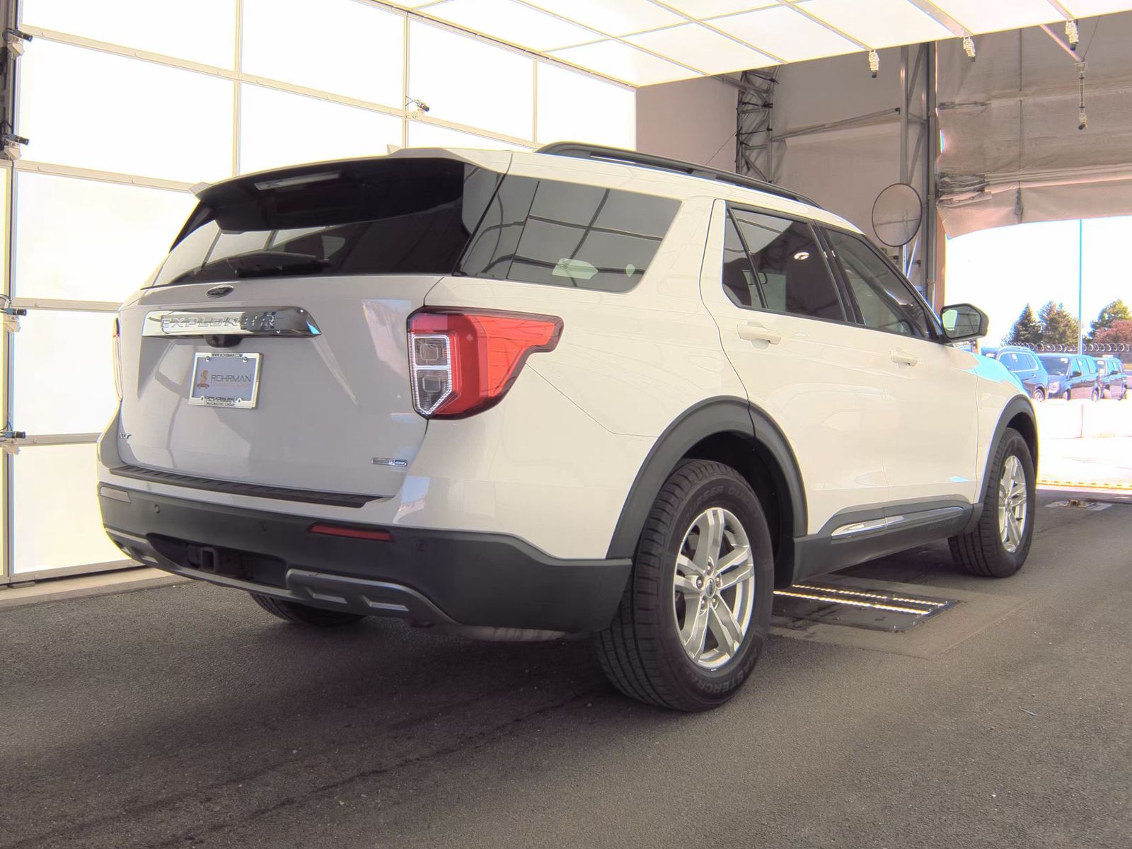 FORD EXPLORER - 6