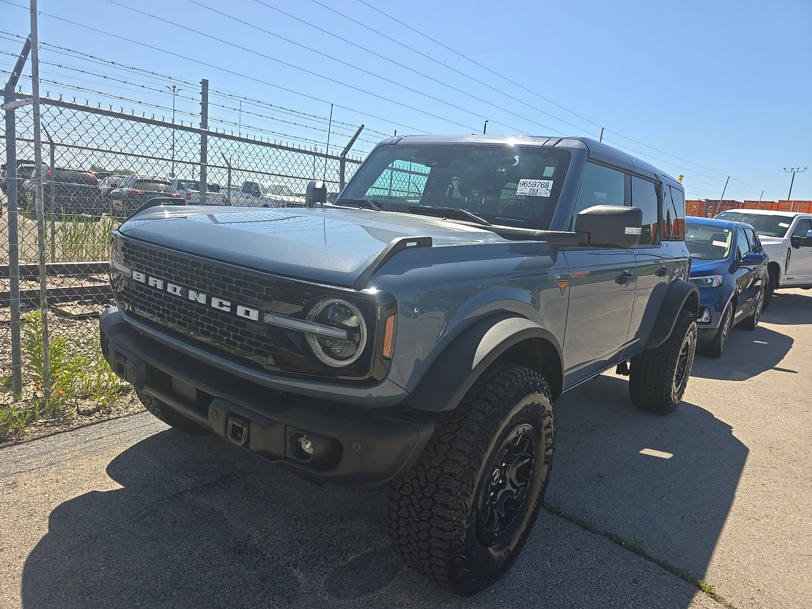 FORD BRONCO - 1