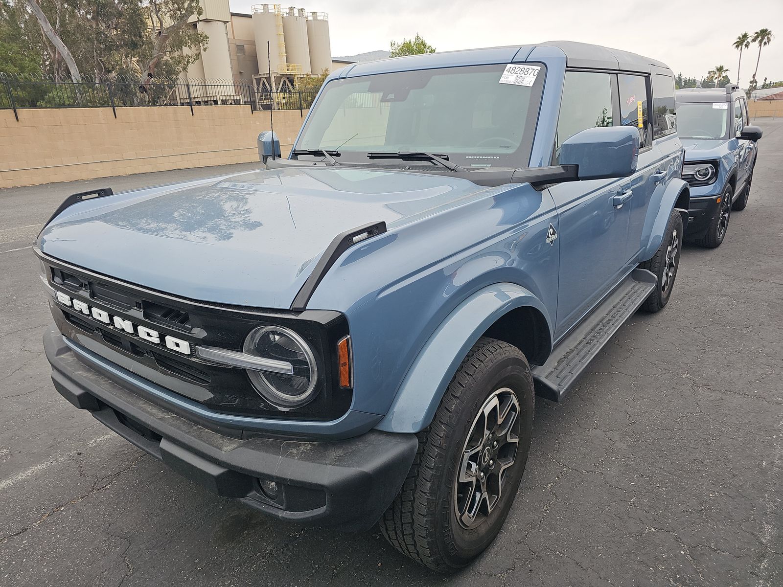 FORD BRONCO - 1
