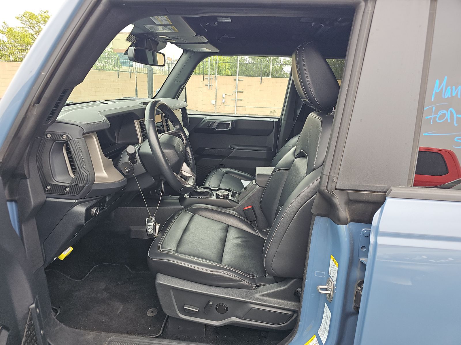FORD BRONCO - 8
