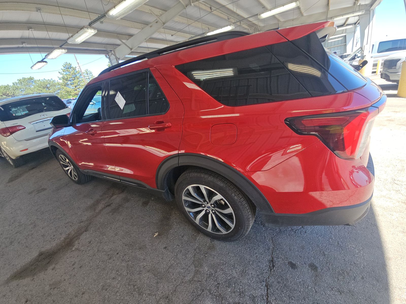 FORD EXPLORER - 7