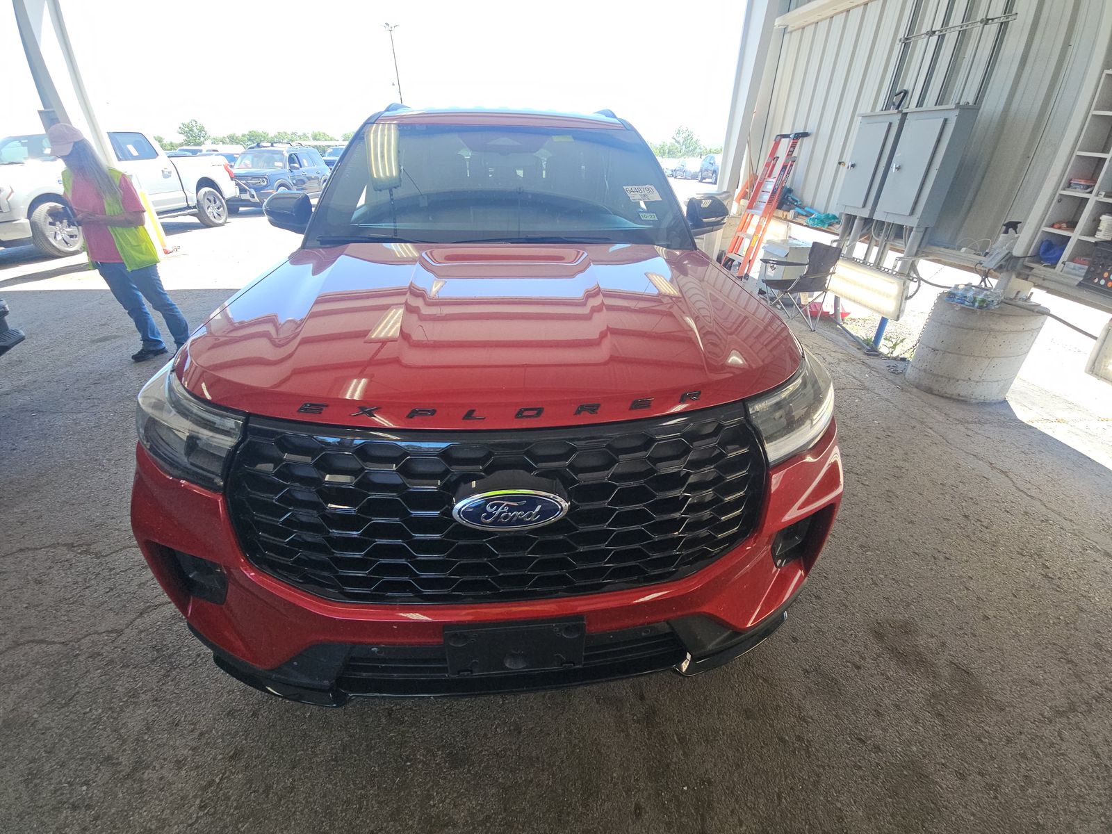 FORD EXPLORER - 3