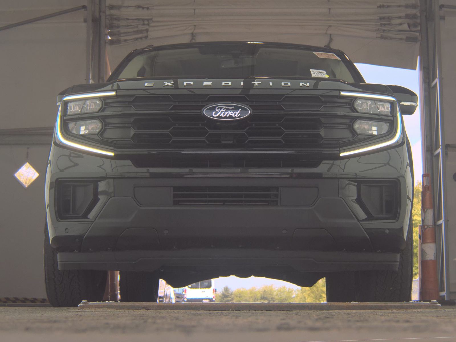 FORD EXPEDITION MAX - 4
