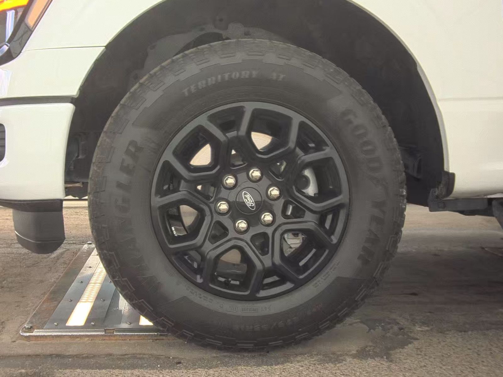 FORD F-150 - 10
