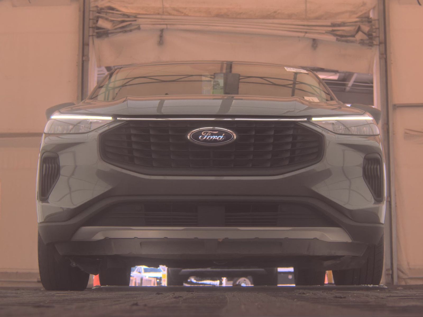 FORD ESCAPE - 4