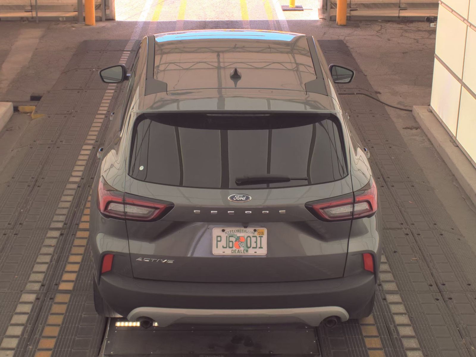 FORD ESCAPE - 7