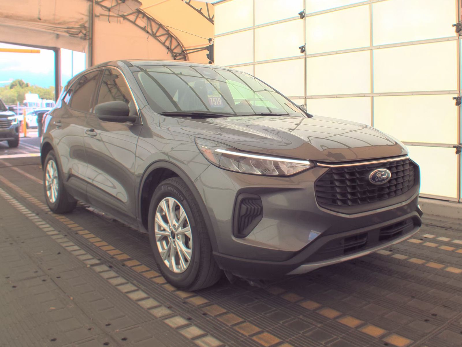 FORD ESCAPE - 5