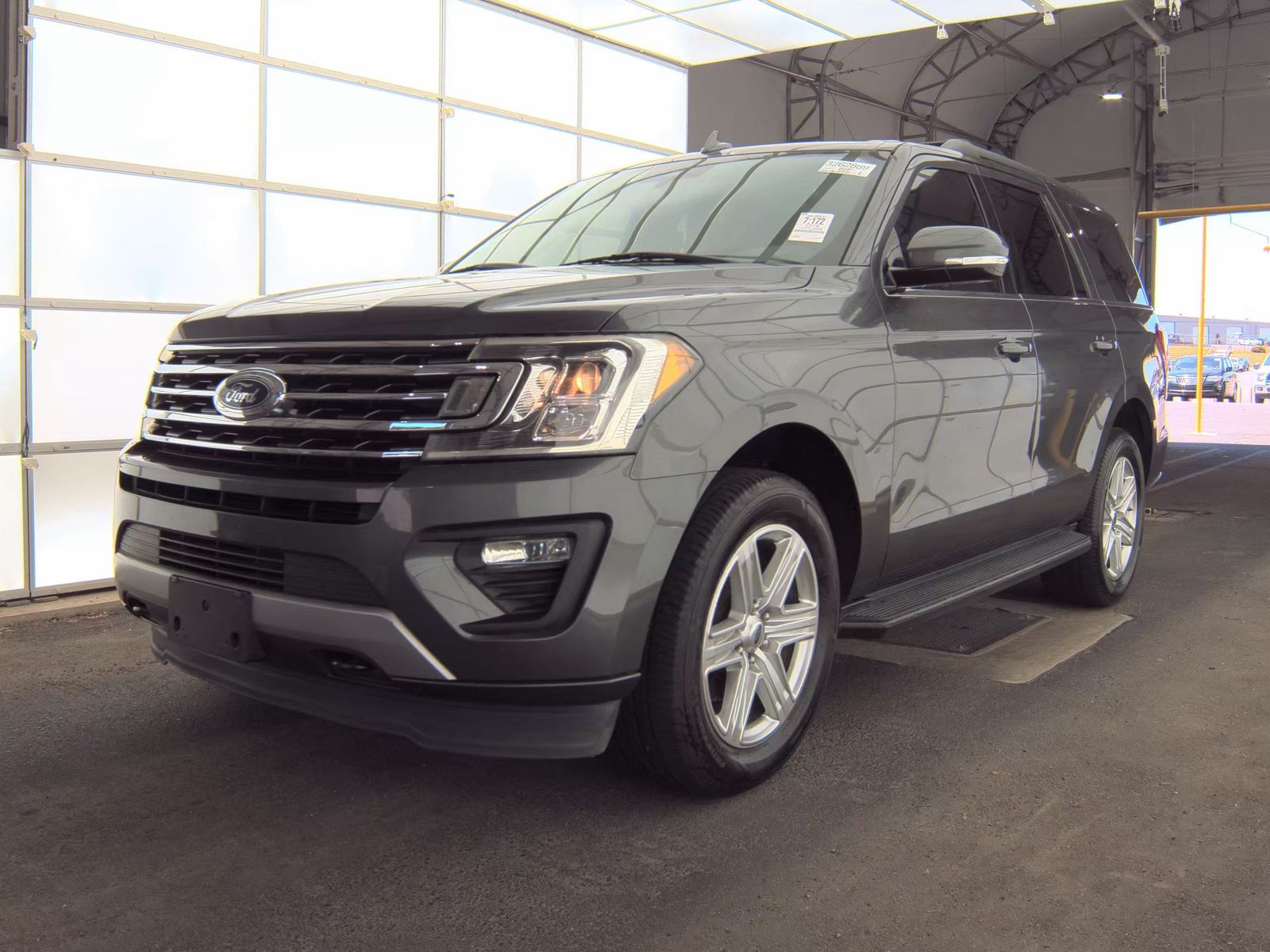 FORD EXPEDITION - 1