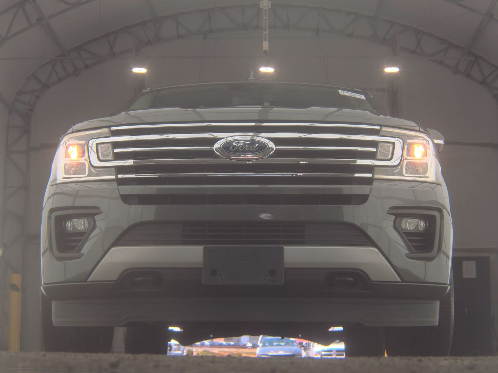 FORD EXPEDITION - 4
