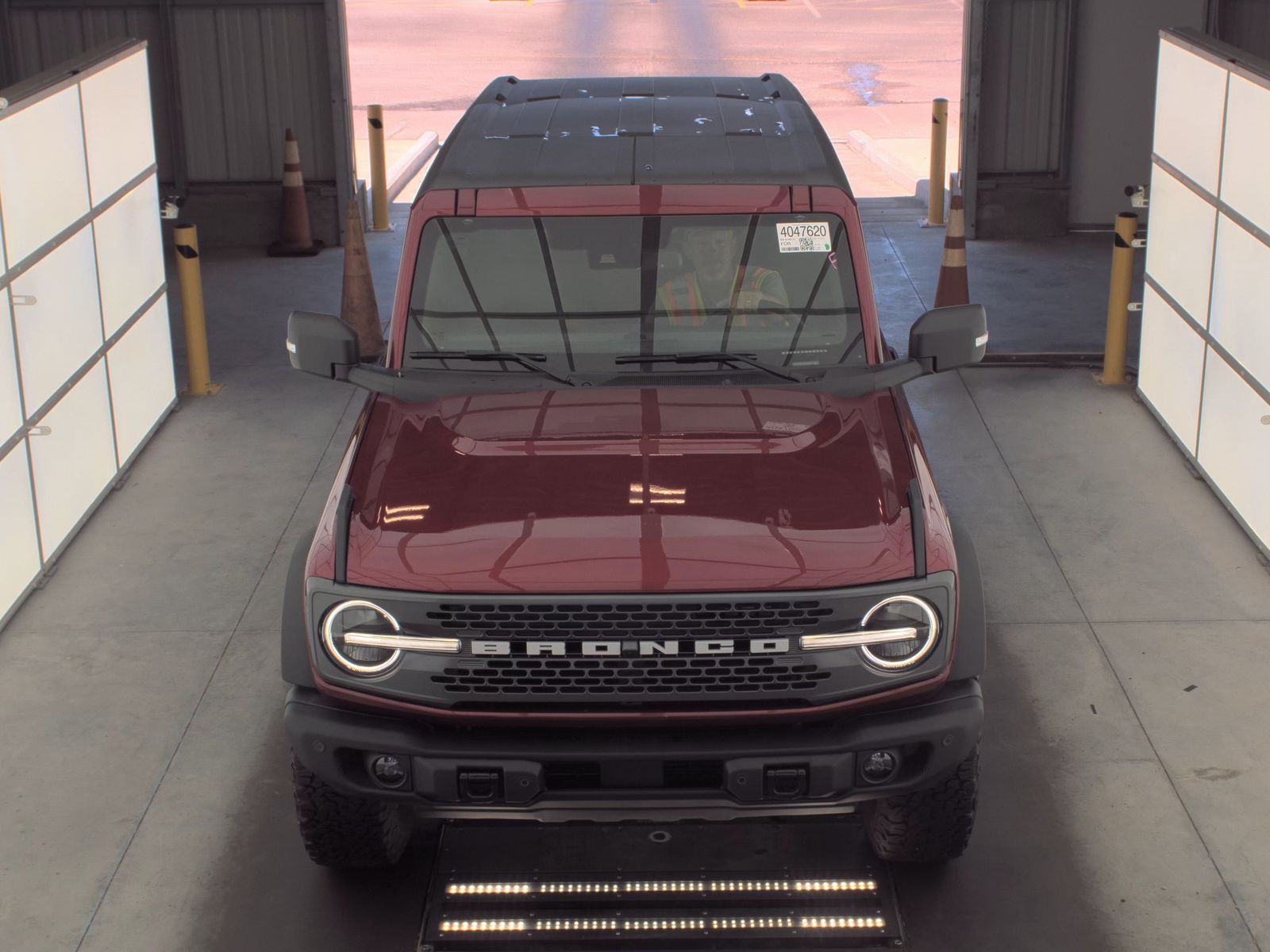 FORD BRONCO - 3