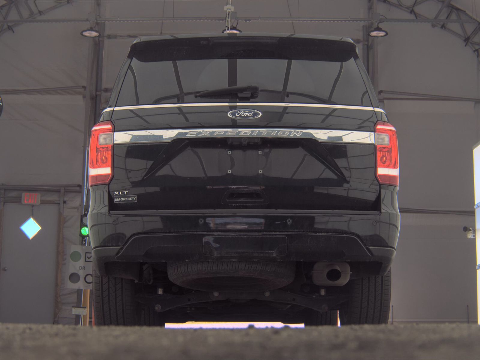 FORD EXPEDITION - 8