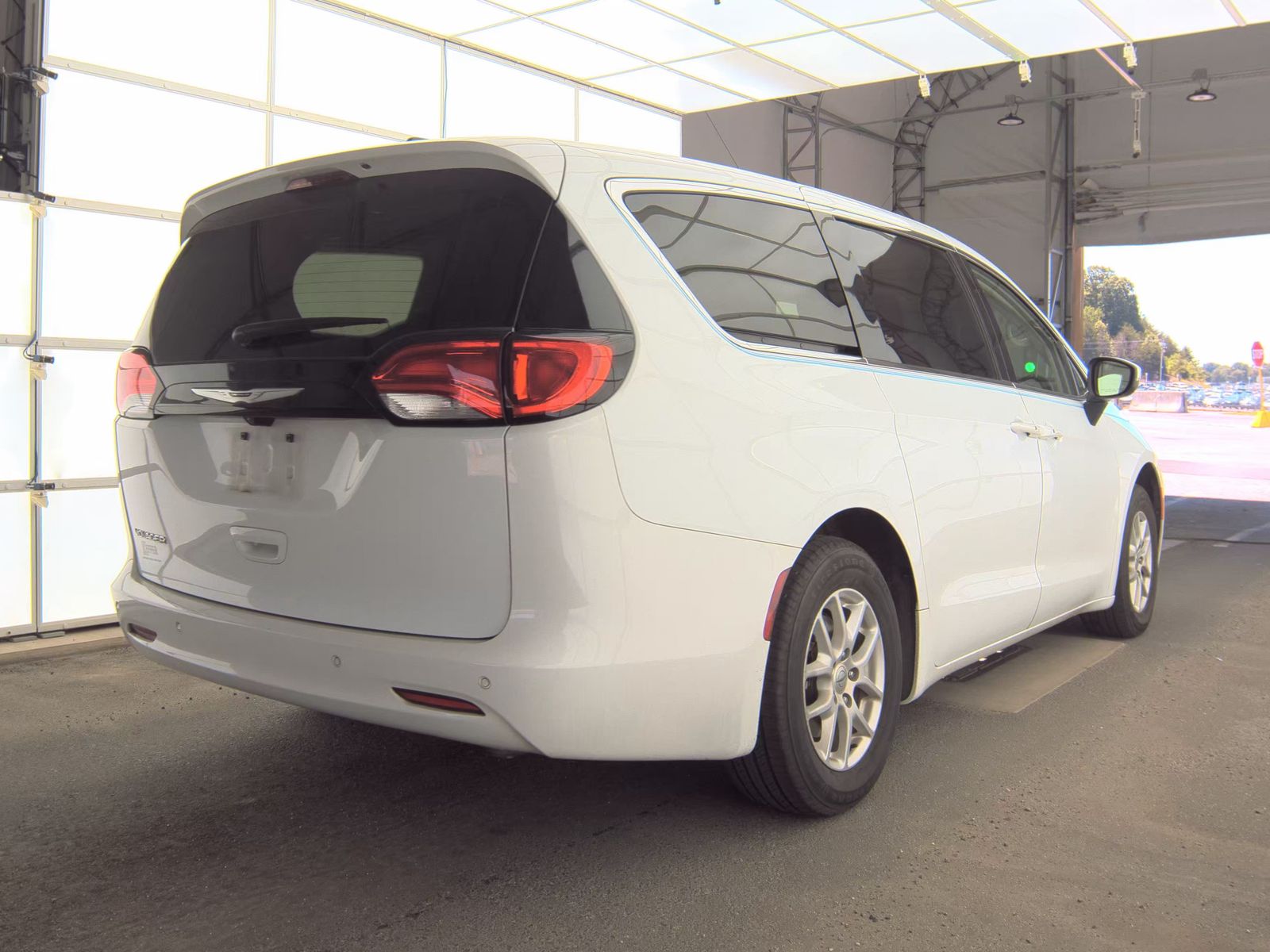 CHRYSLER VOYAGER - 6