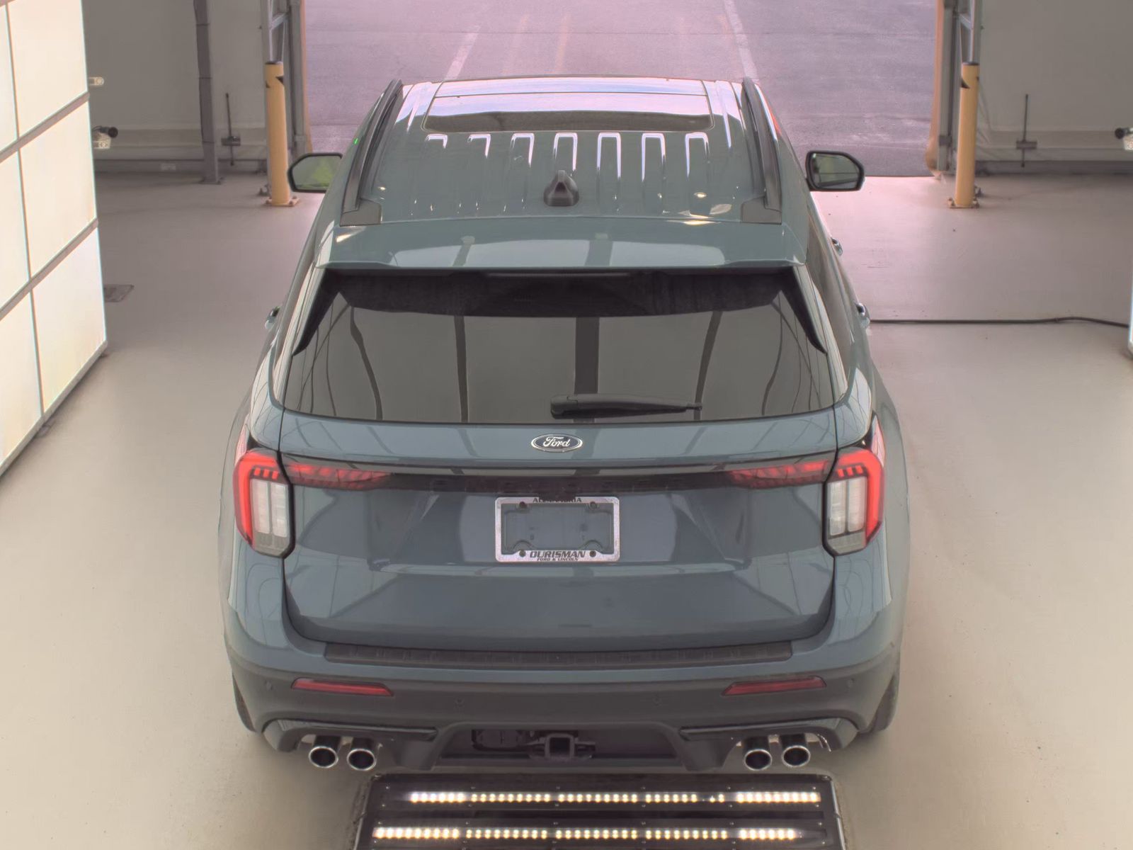 FORD EXPLORER - 7