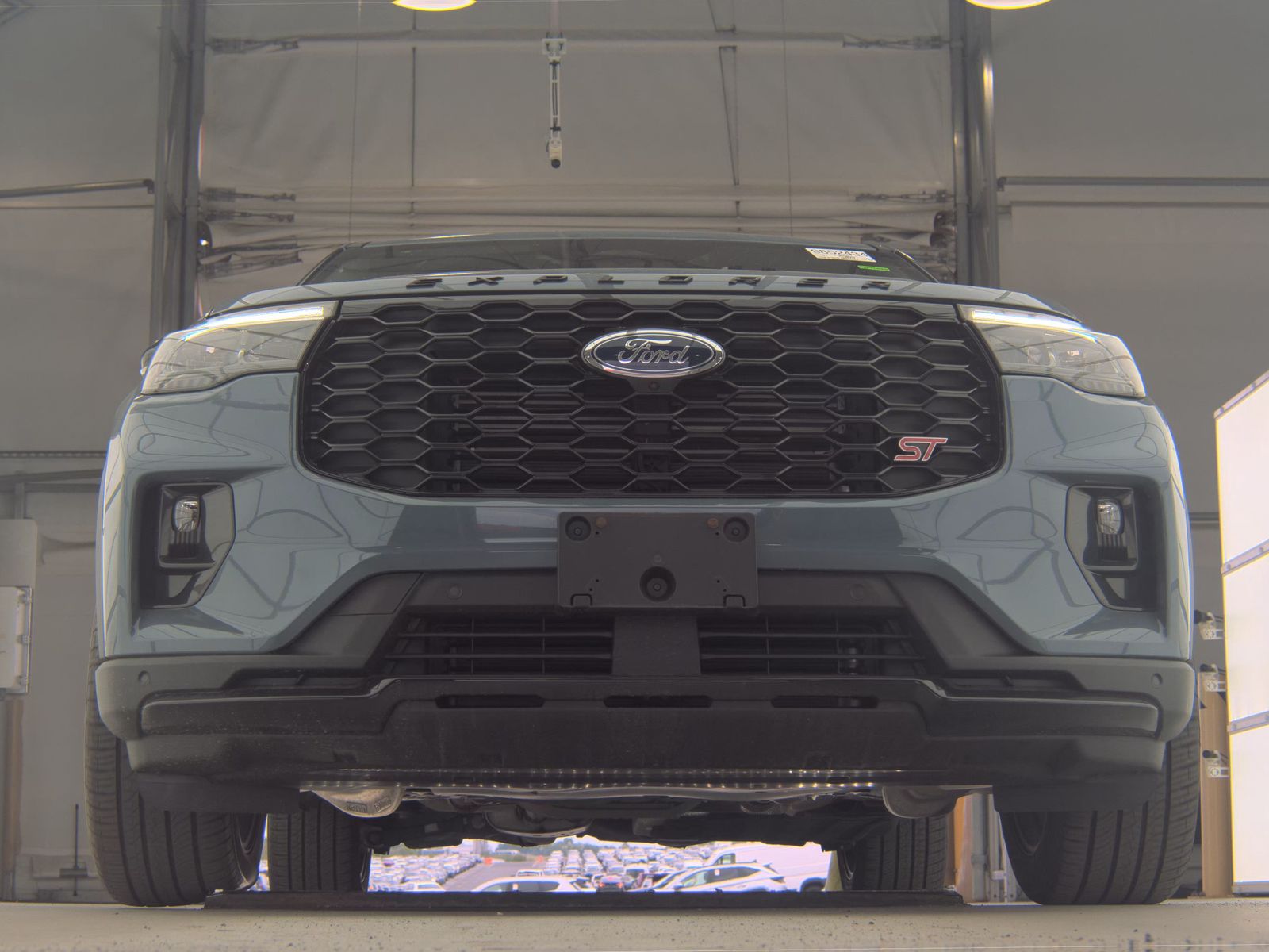 FORD EXPLORER - 4