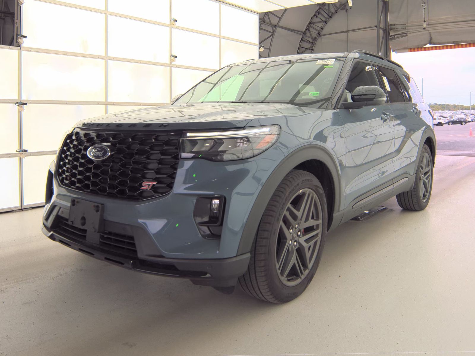 FORD EXPLORER - 1