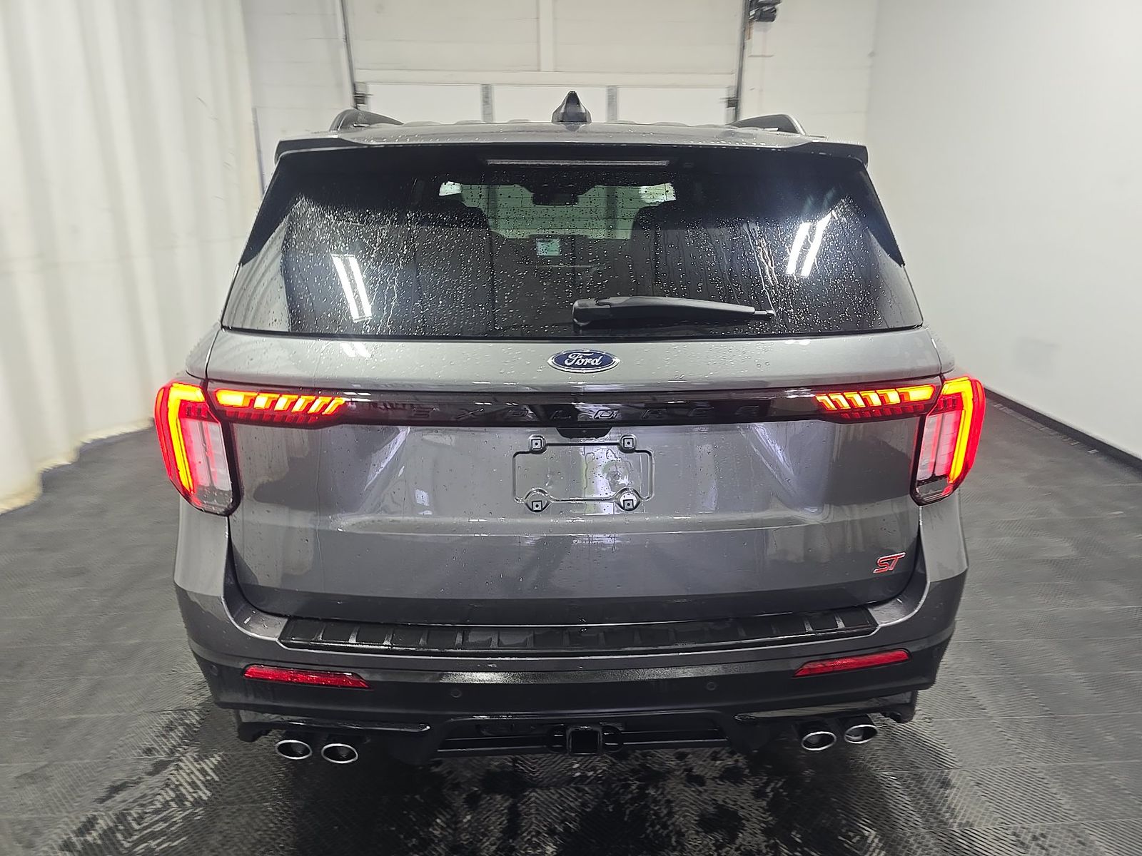 FORD EXPLORER - 6