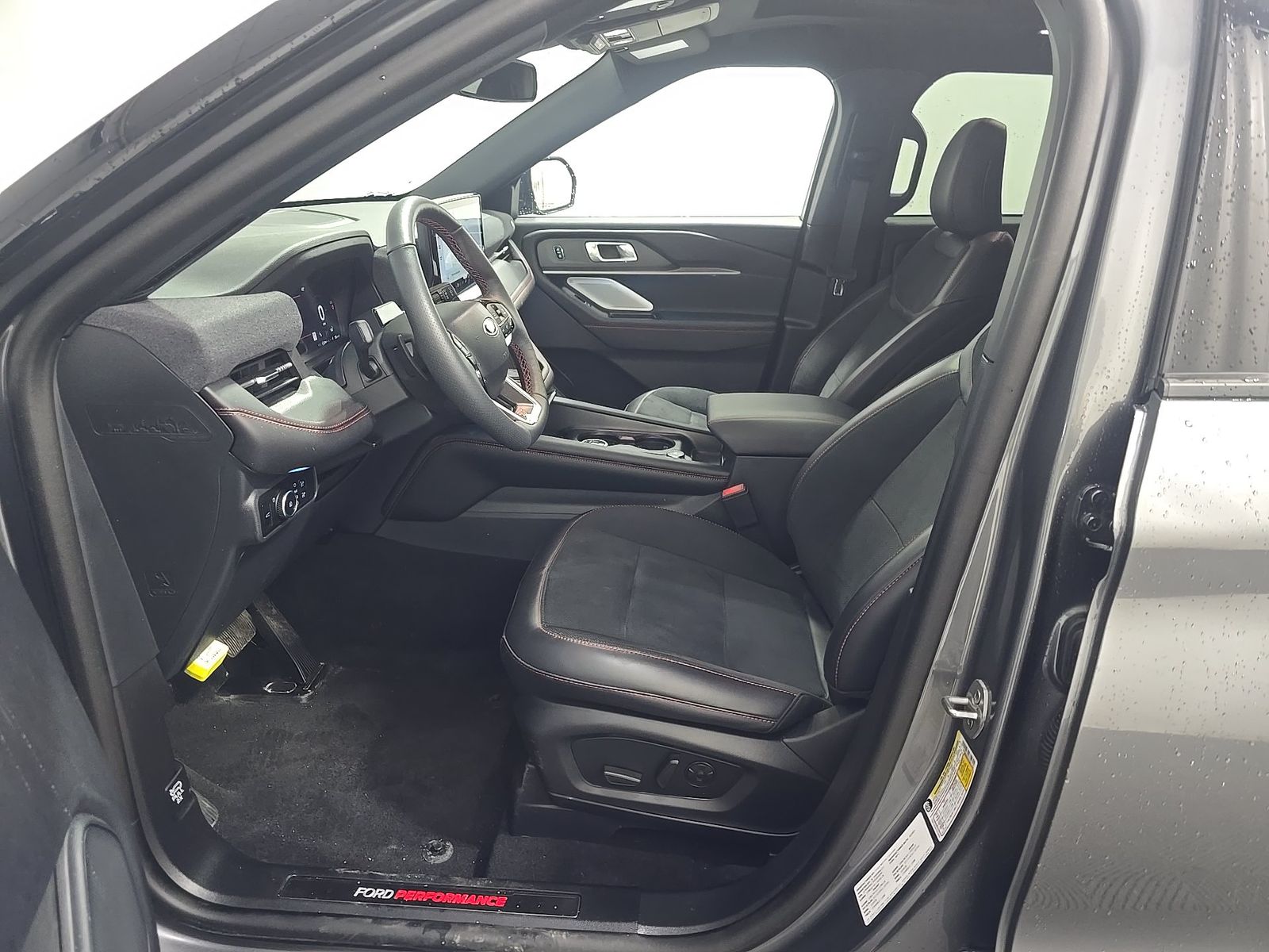 FORD EXPLORER - 8
