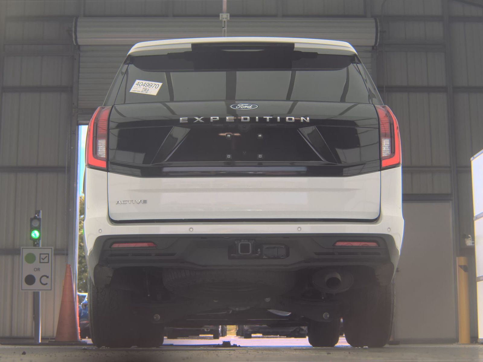 FORD EXPEDITION - 8