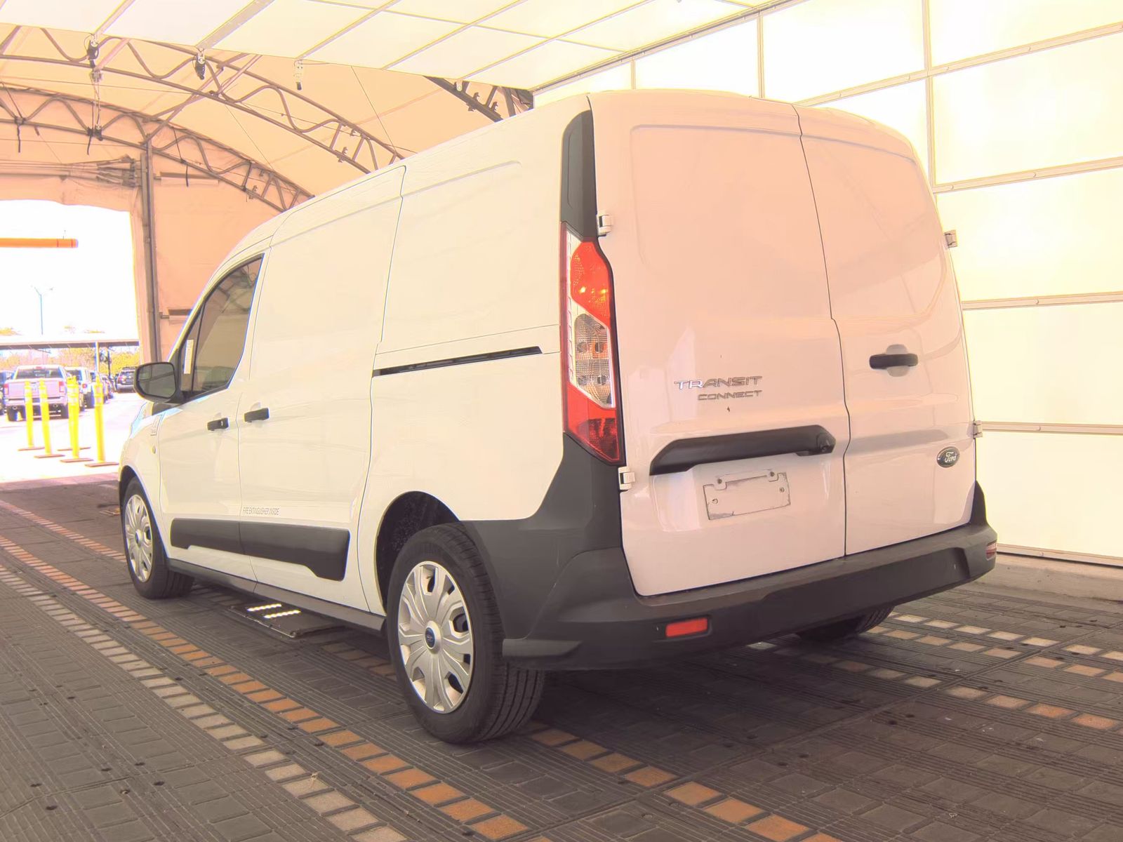 FORD TRANSIT CONNECT - 9