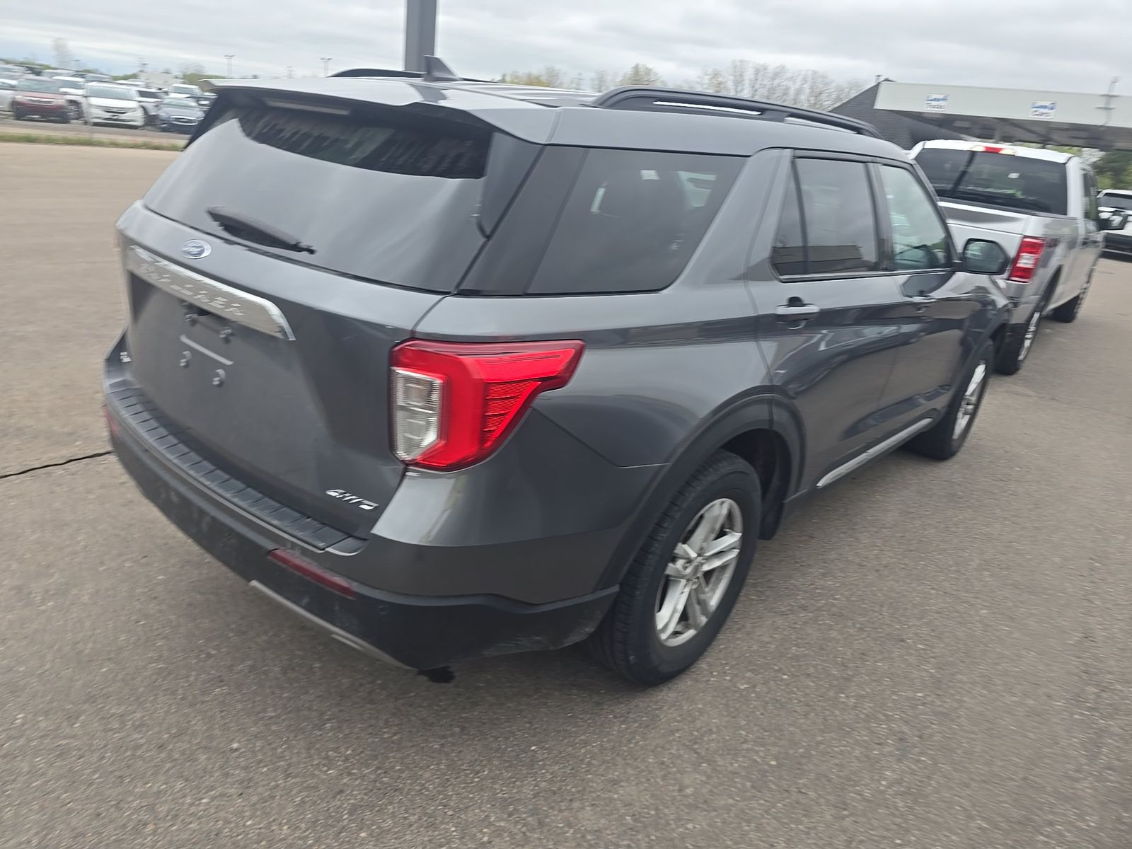 FORD EXPLORER - 5