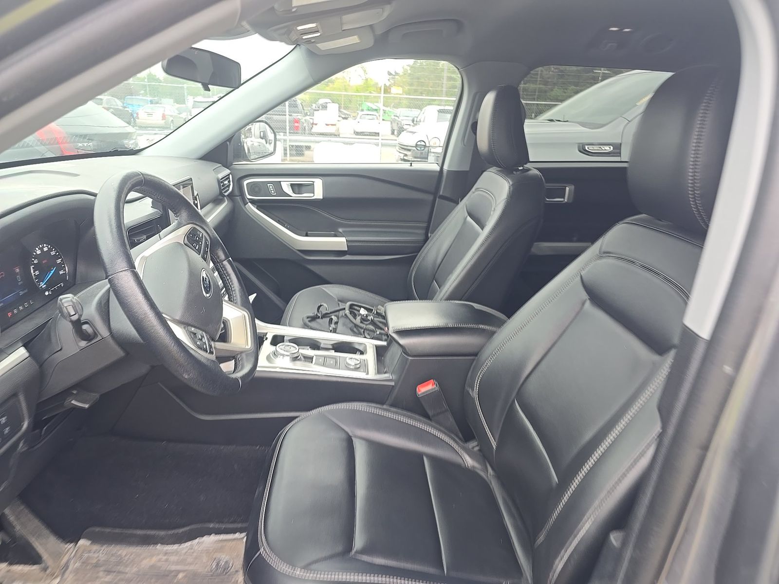 FORD EXPLORER - 8