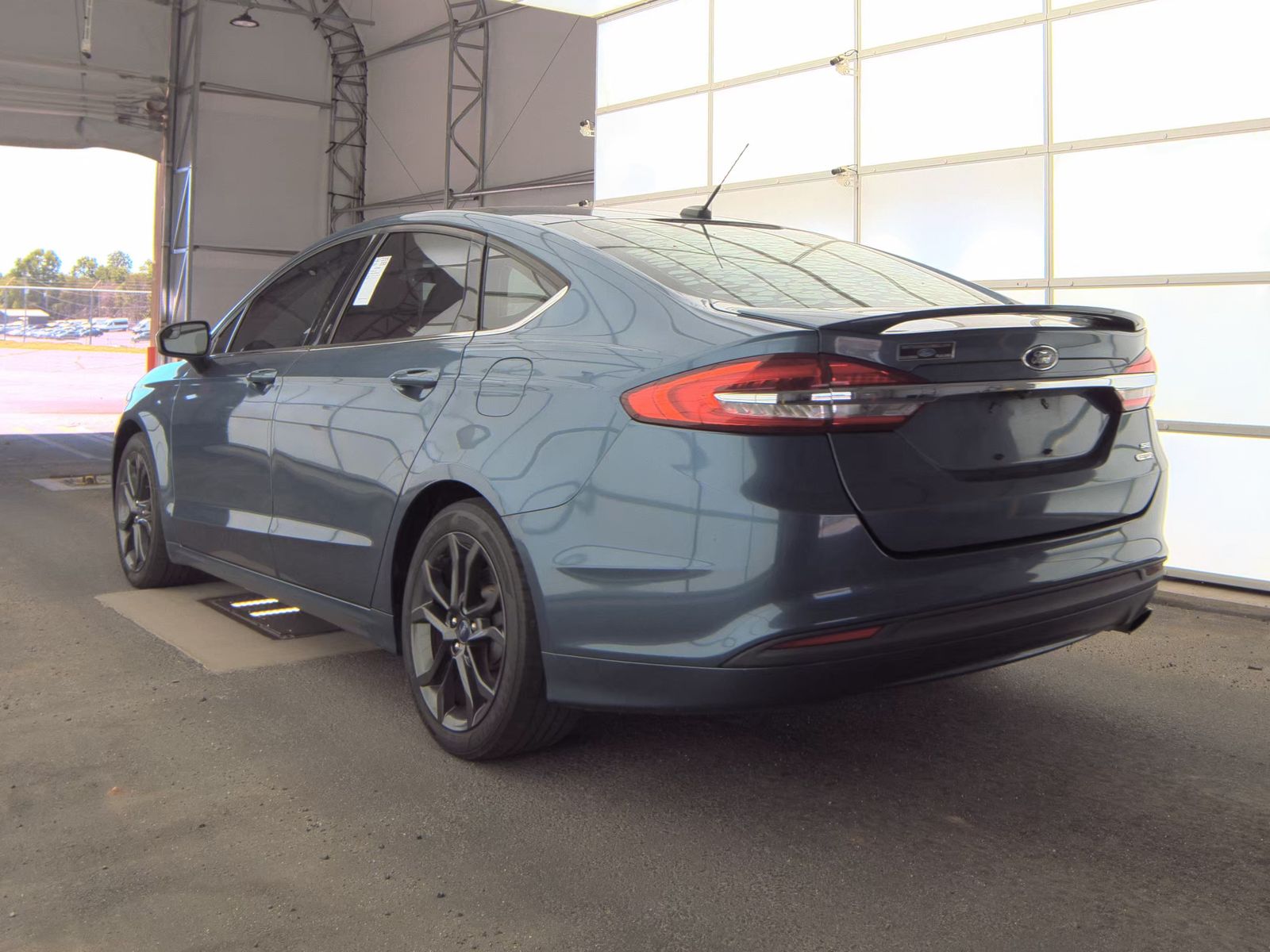 FORD FUSION - 9