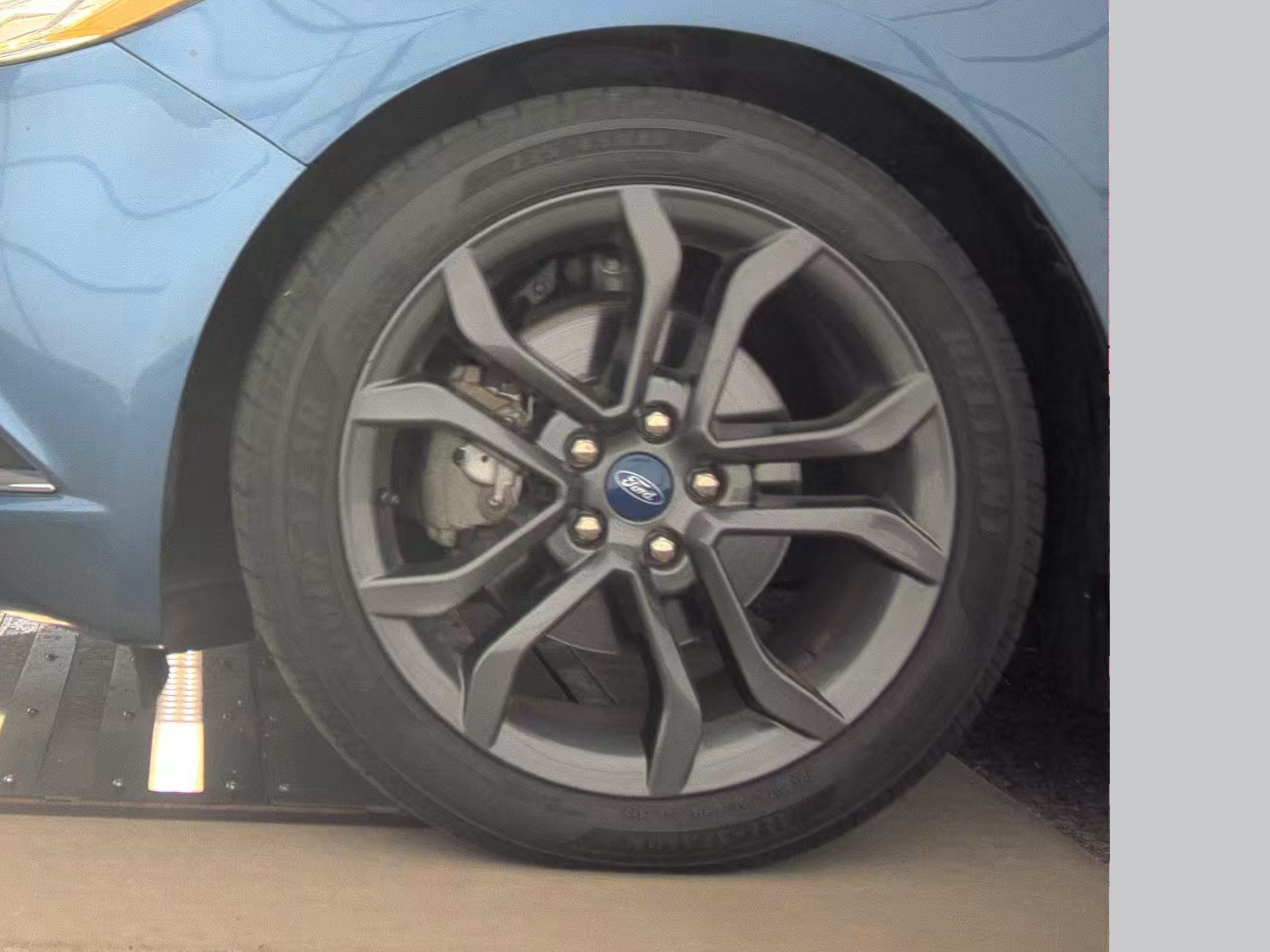 FORD FUSION - 10
