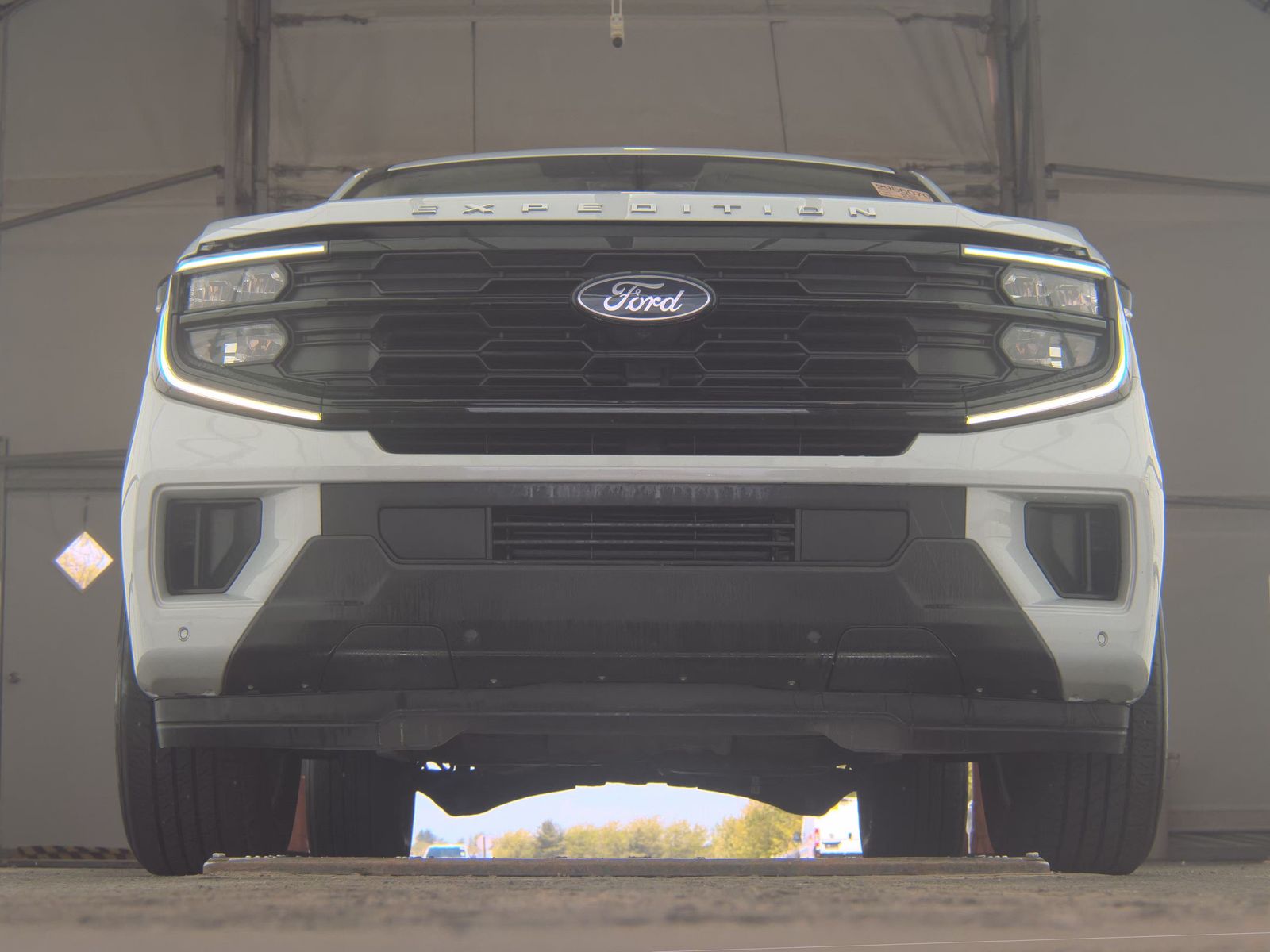 FORD EXPEDITION - 4