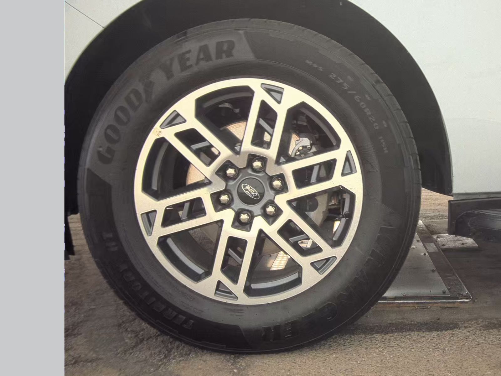 FORD EXPEDITION - 10