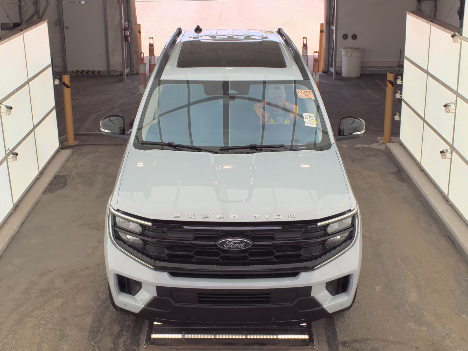 FORD EXPEDITION - 3