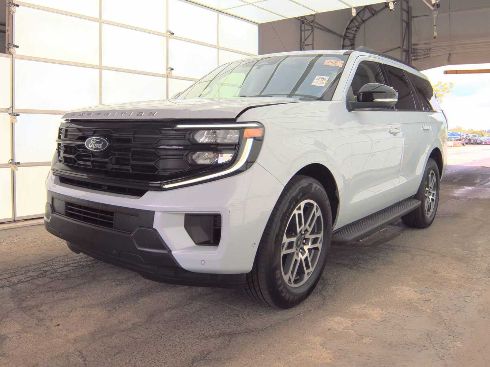 FORD EXPEDITION - 1