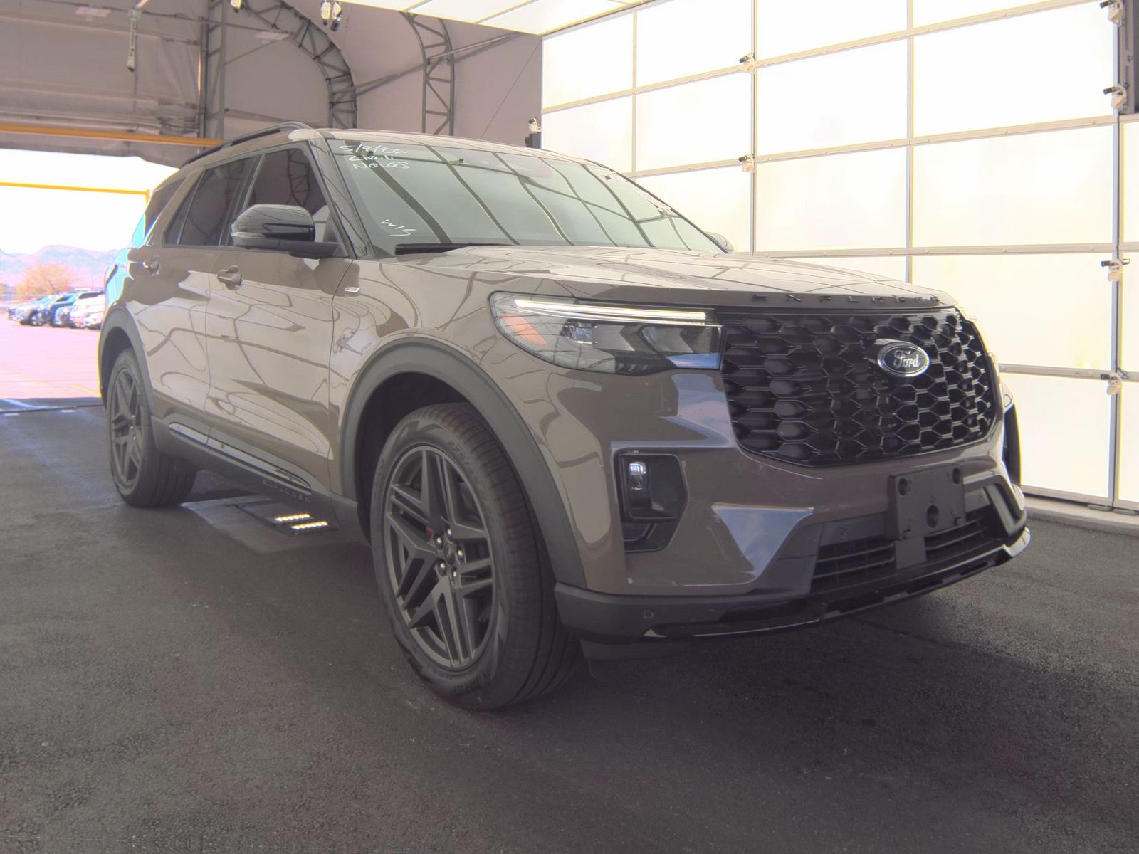 FORD EXPLORER - 5