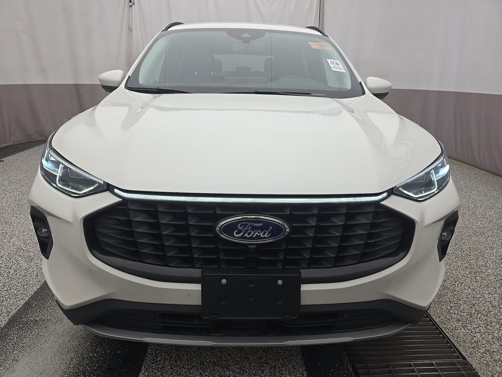 FORD ESCAPE - 3