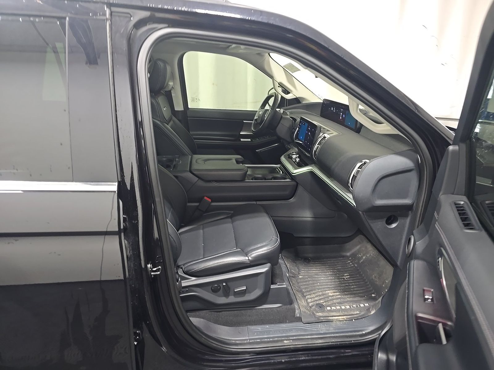 FORD EXPEDITION - 9