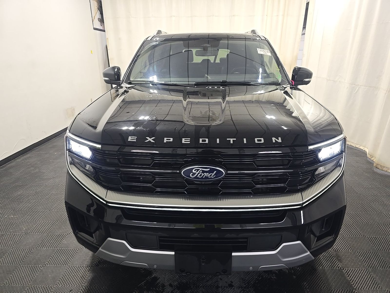 FORD EXPEDITION - 3