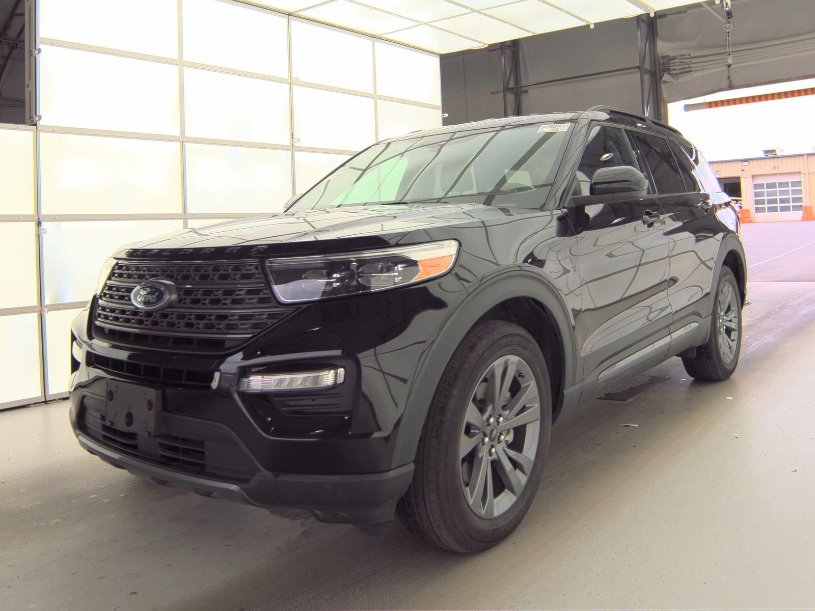 FORD EXPLORER - 1