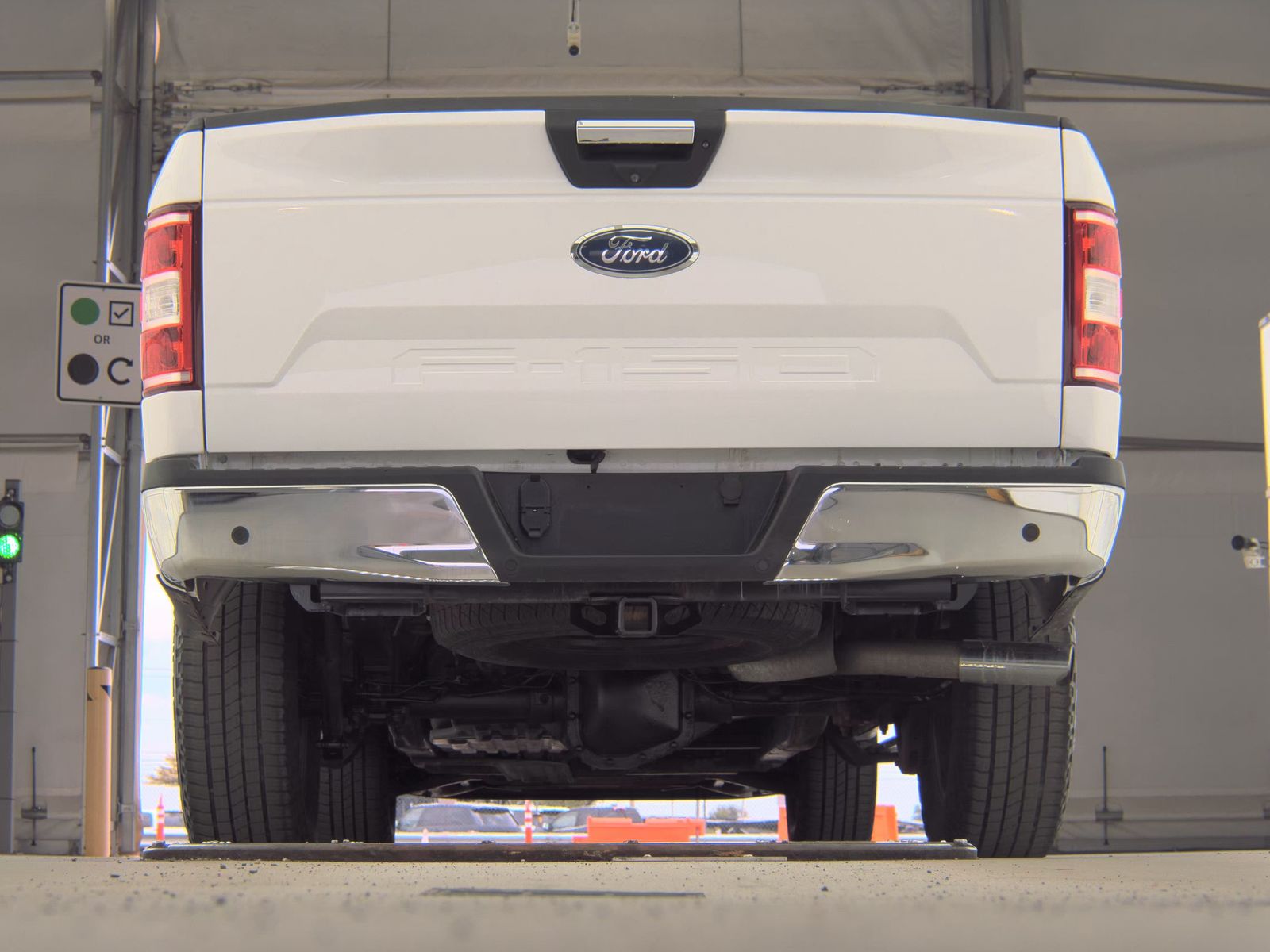 FORD F-150 - 8