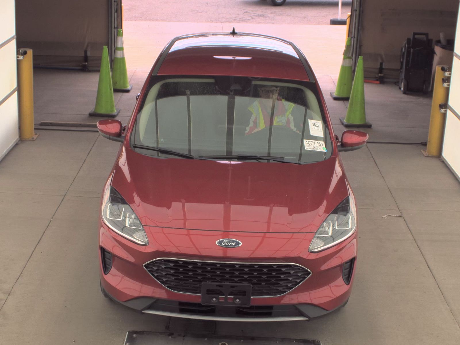 FORD ESCAPE - 3