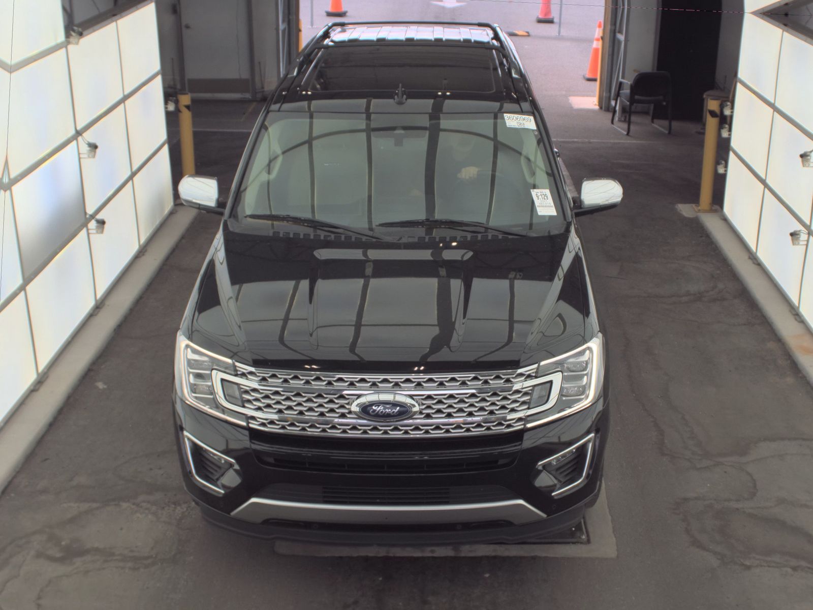 FORD EXPEDITION - 3