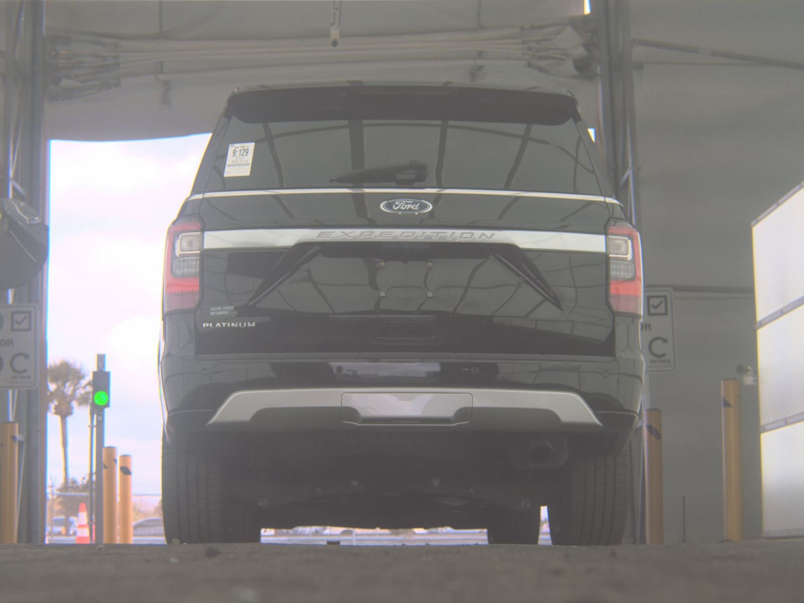 FORD EXPEDITION - 8