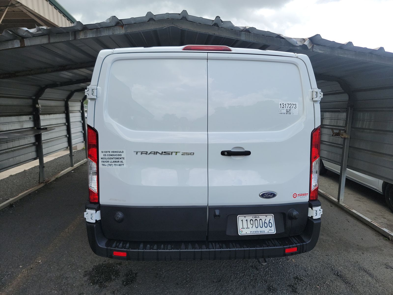 FORD TRANSIT 250 - 6