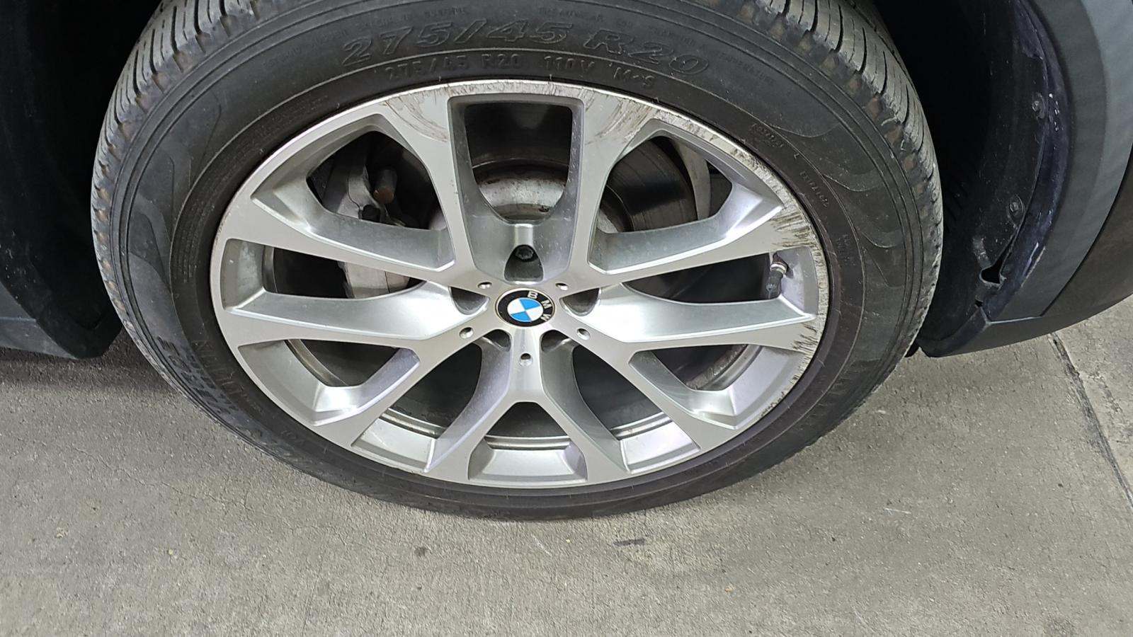 2021 BMW X5 sDrive40i RWD