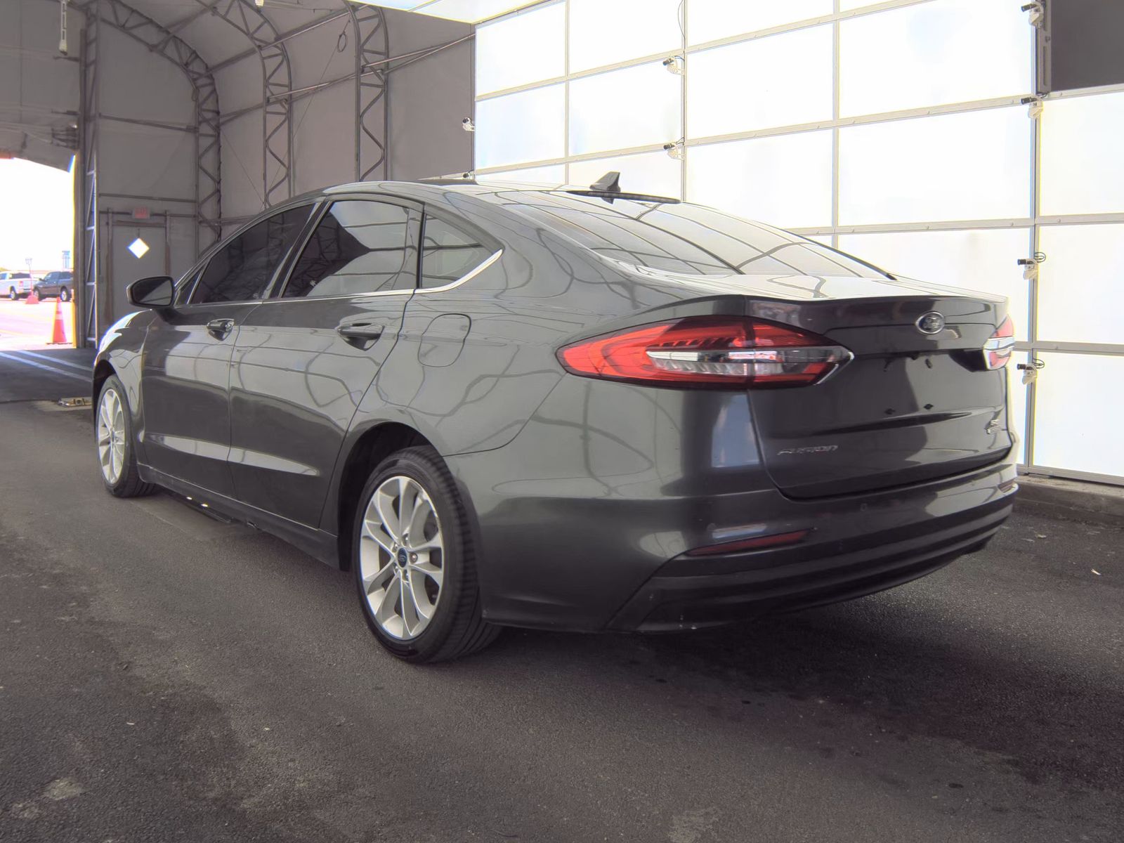 FORD FUSION - 9