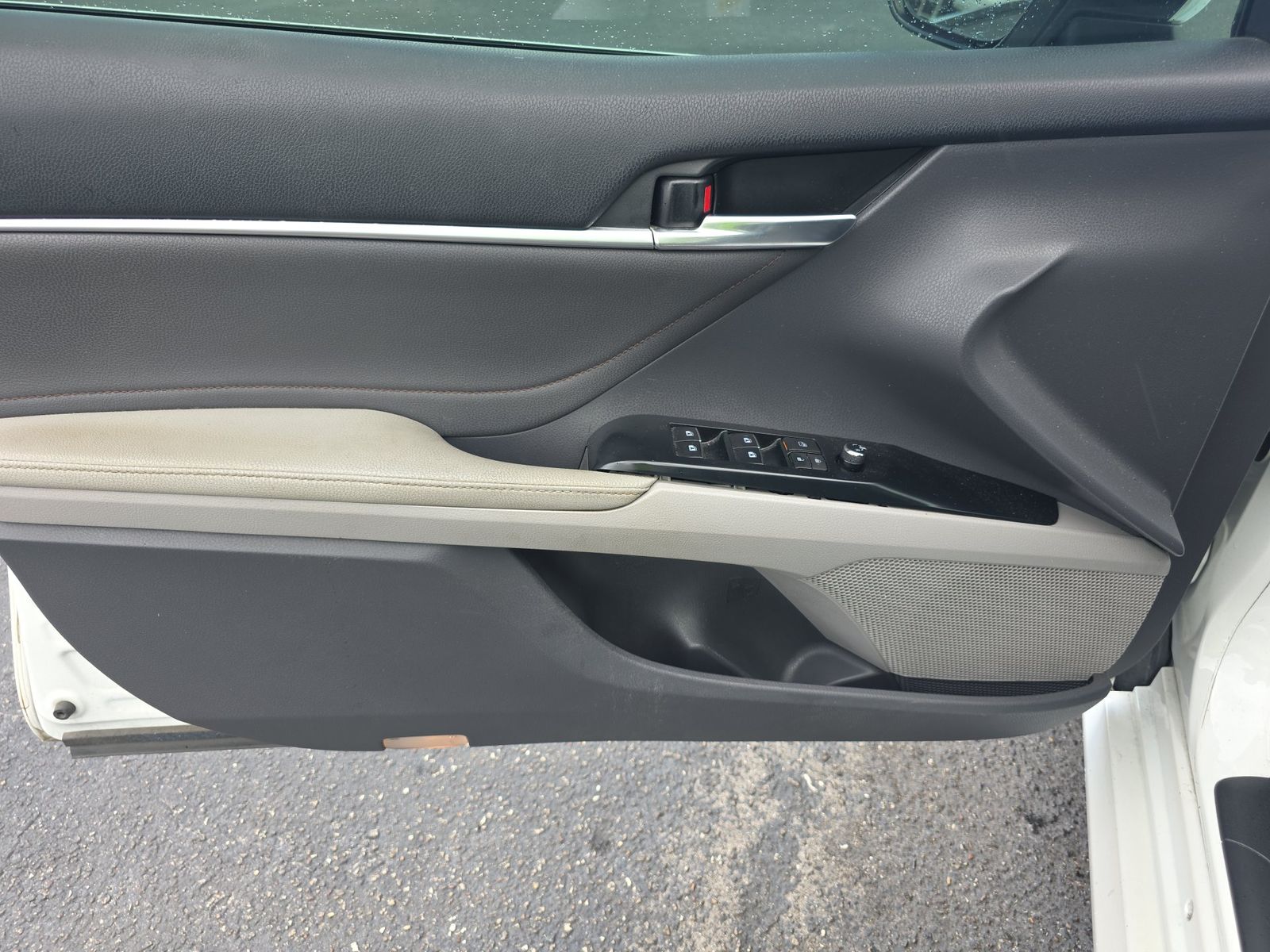 TOYOTA CAMRY - 10