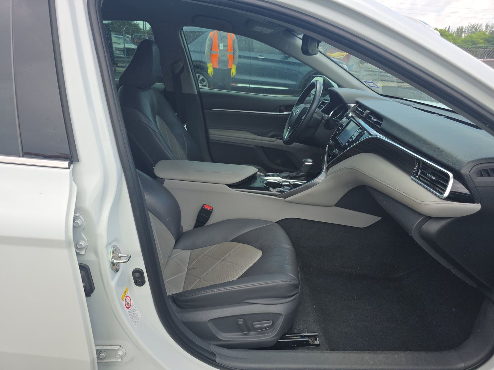 TOYOTA CAMRY - 9