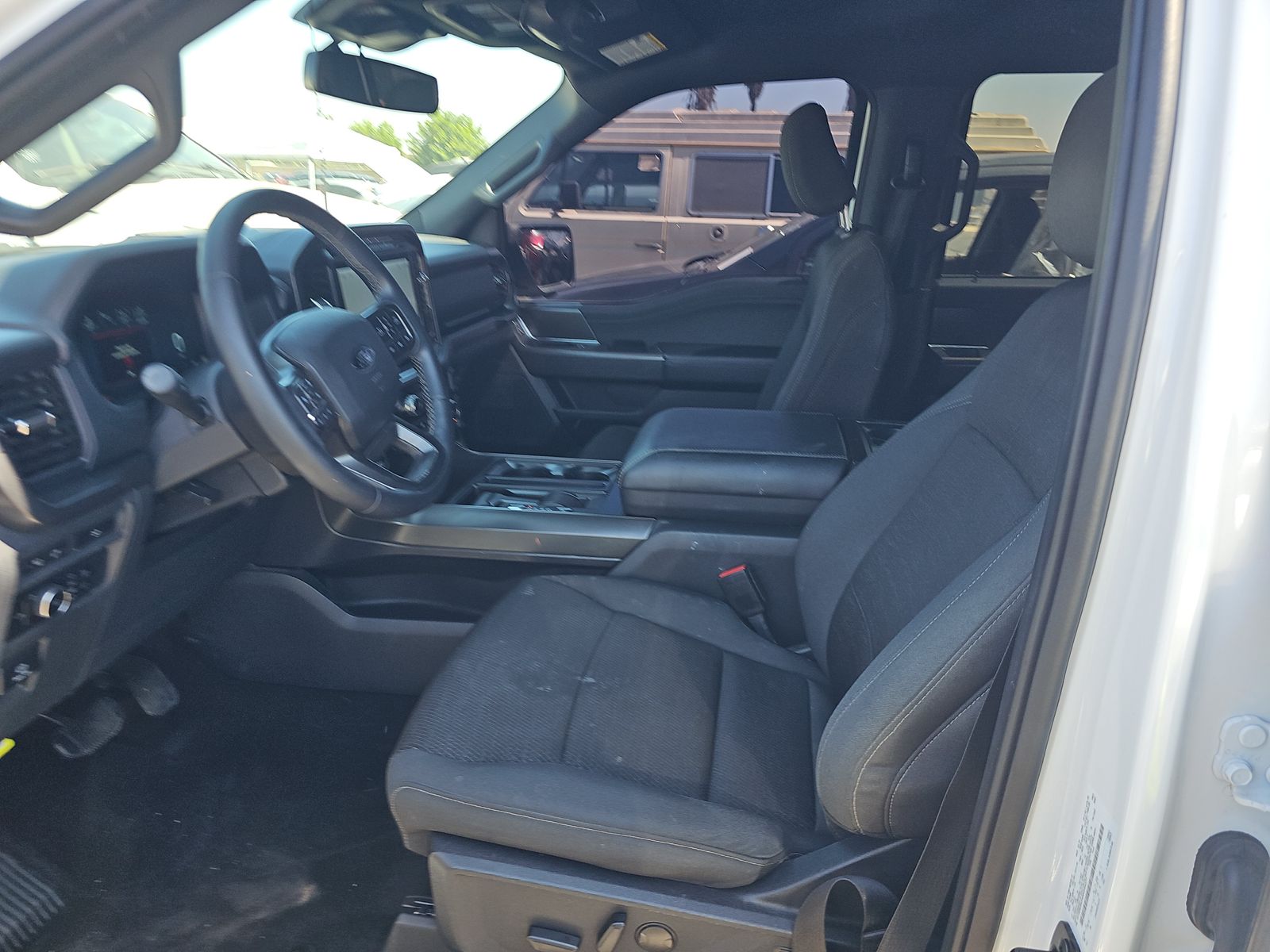 FORD F-150 - 8