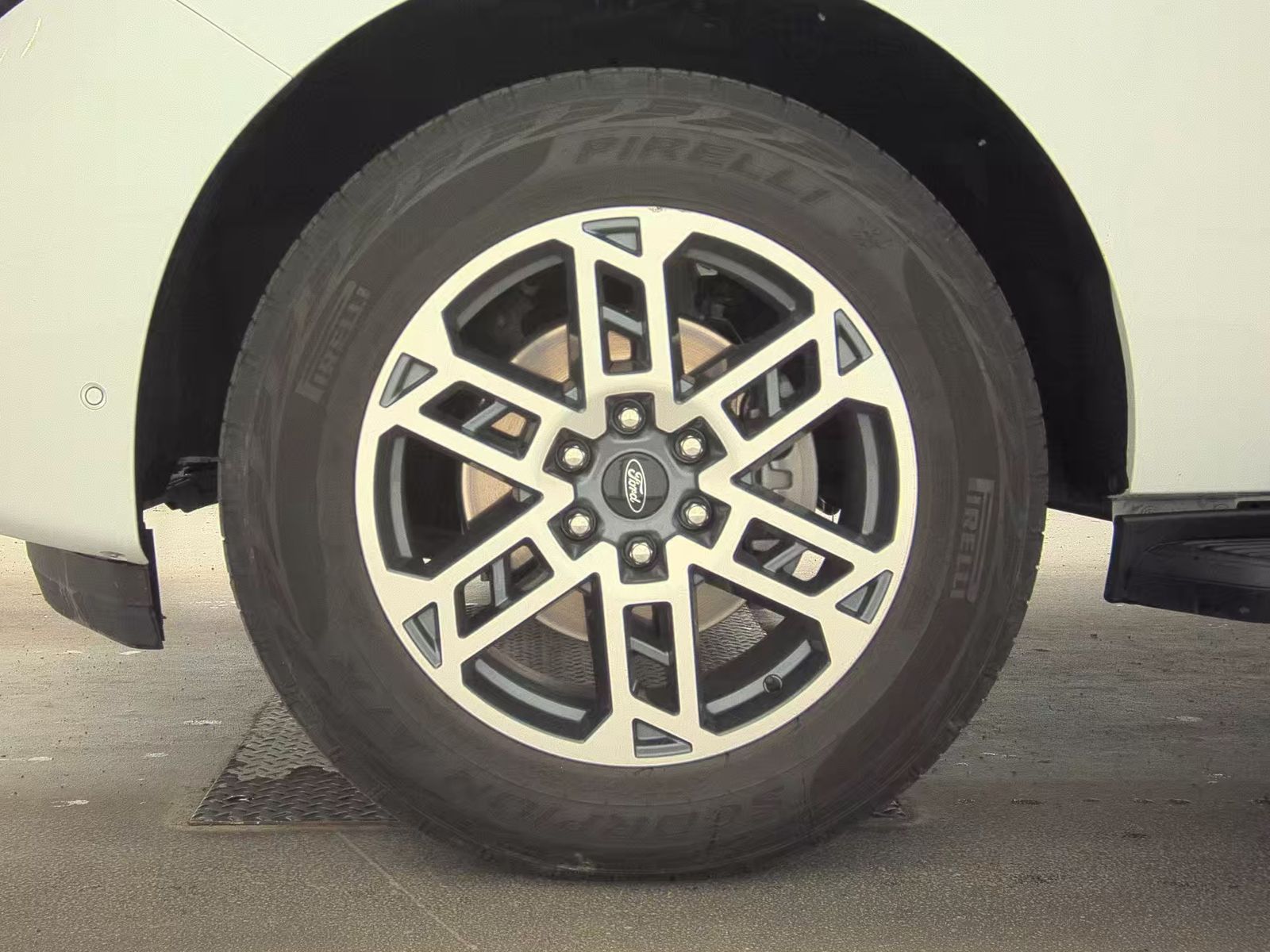 FORD EXPEDITION MAX - 10